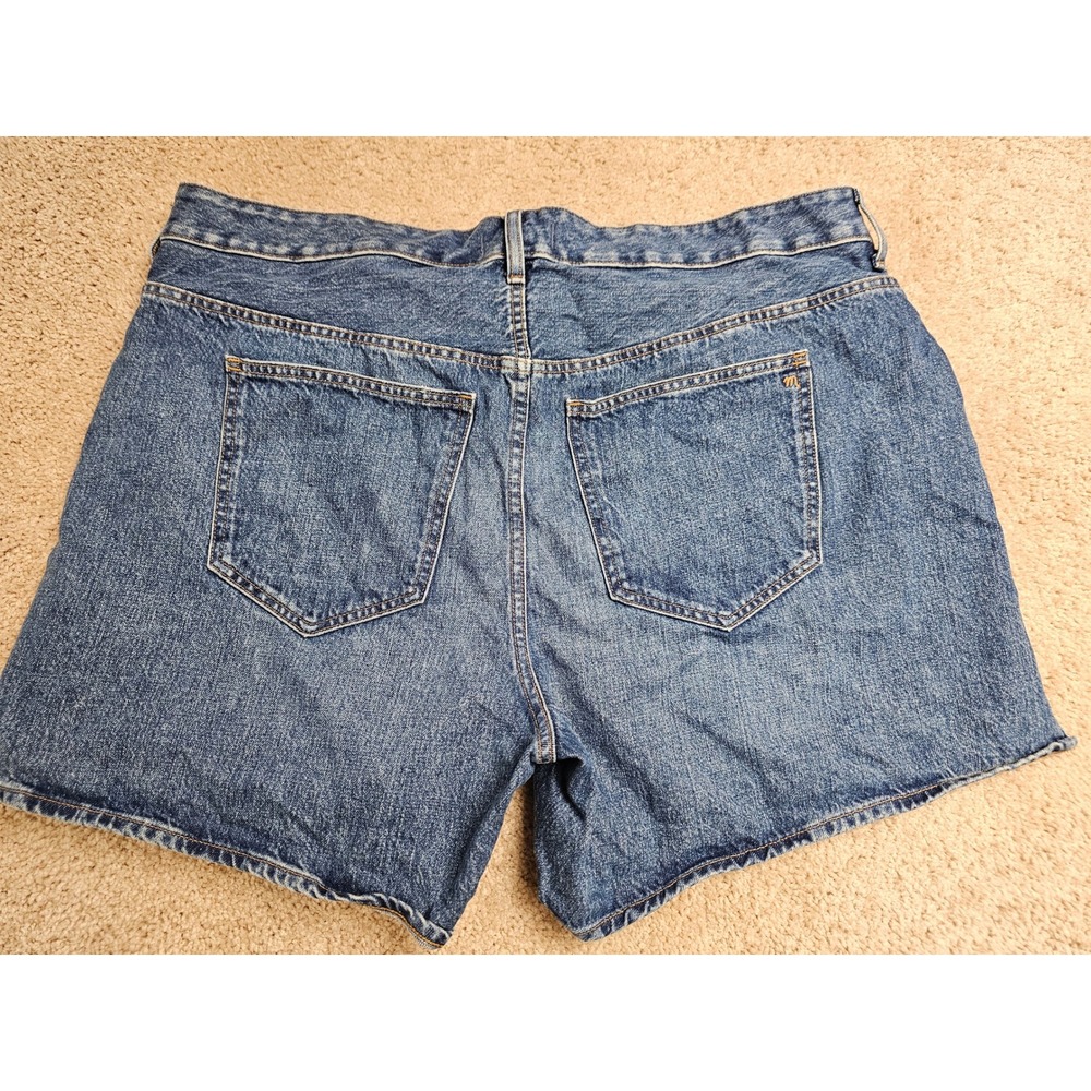 Madewell Relaxed Mid-Length Denim Shorts Medium Wash 16W DM6881 NJ561 - Picture 8 of 9